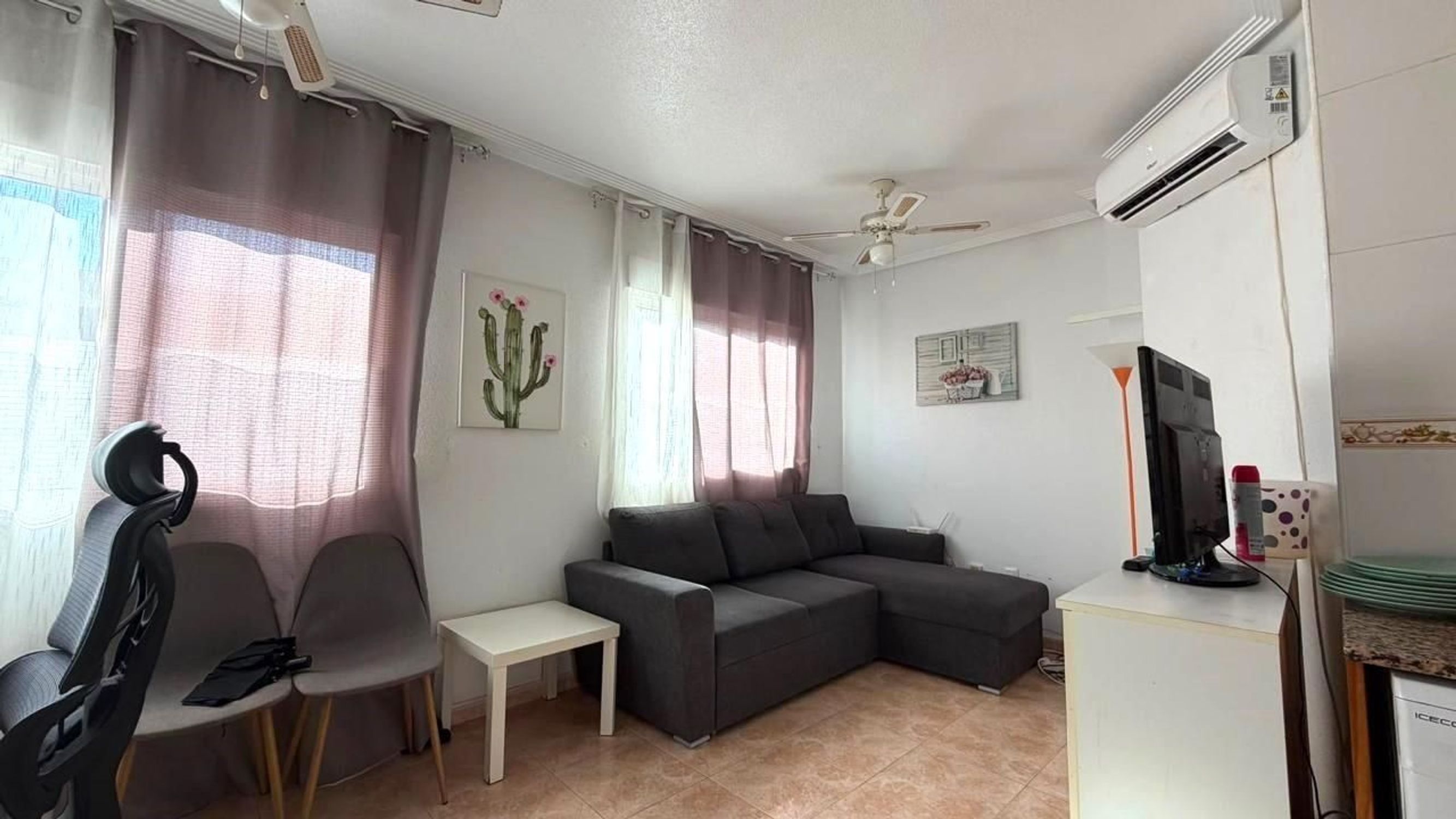 Pisos en venta 1 bd in Torrevieja, Alicante