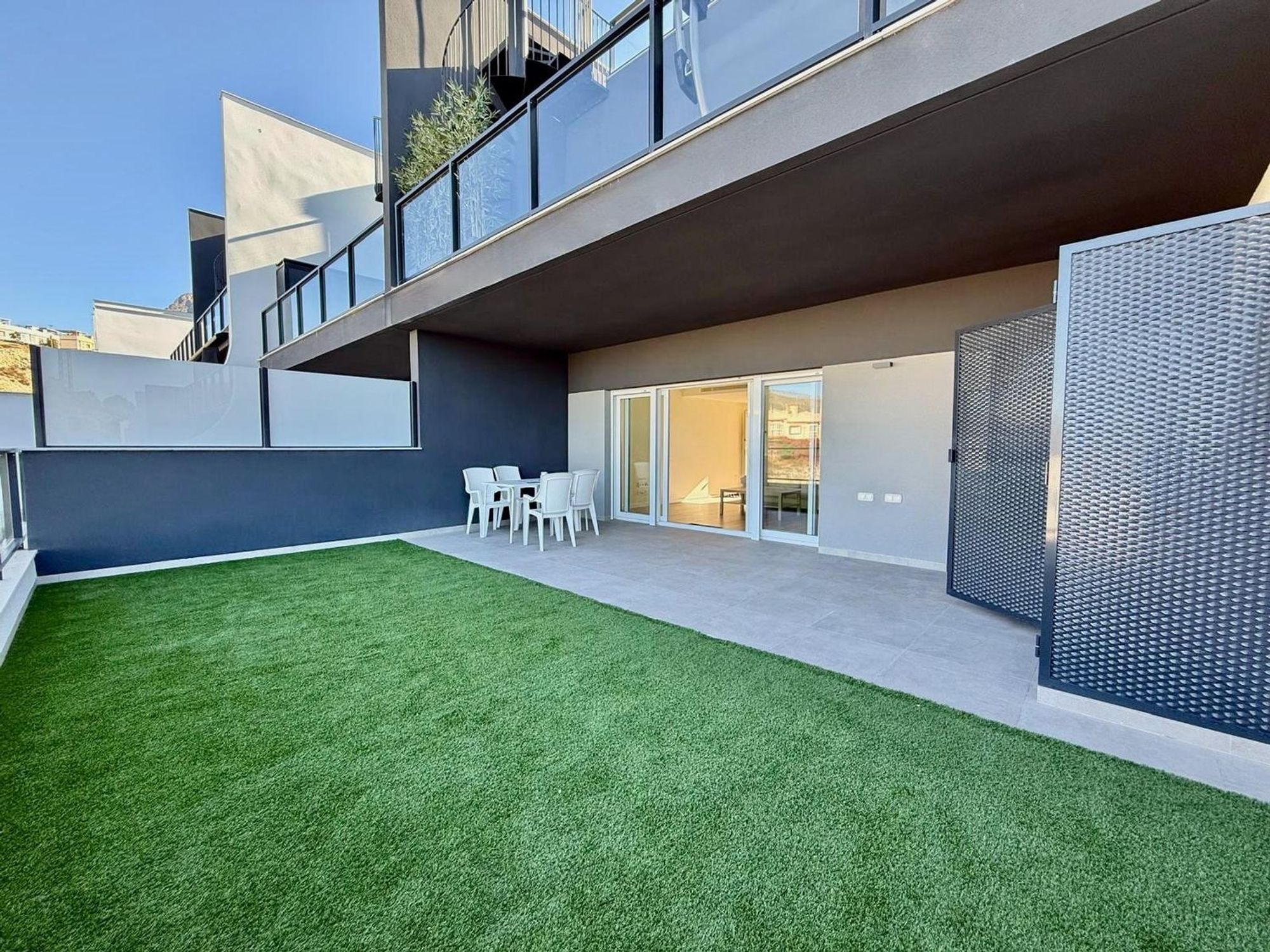 Apartments for sale 2 bd in Finestrat, Alicante