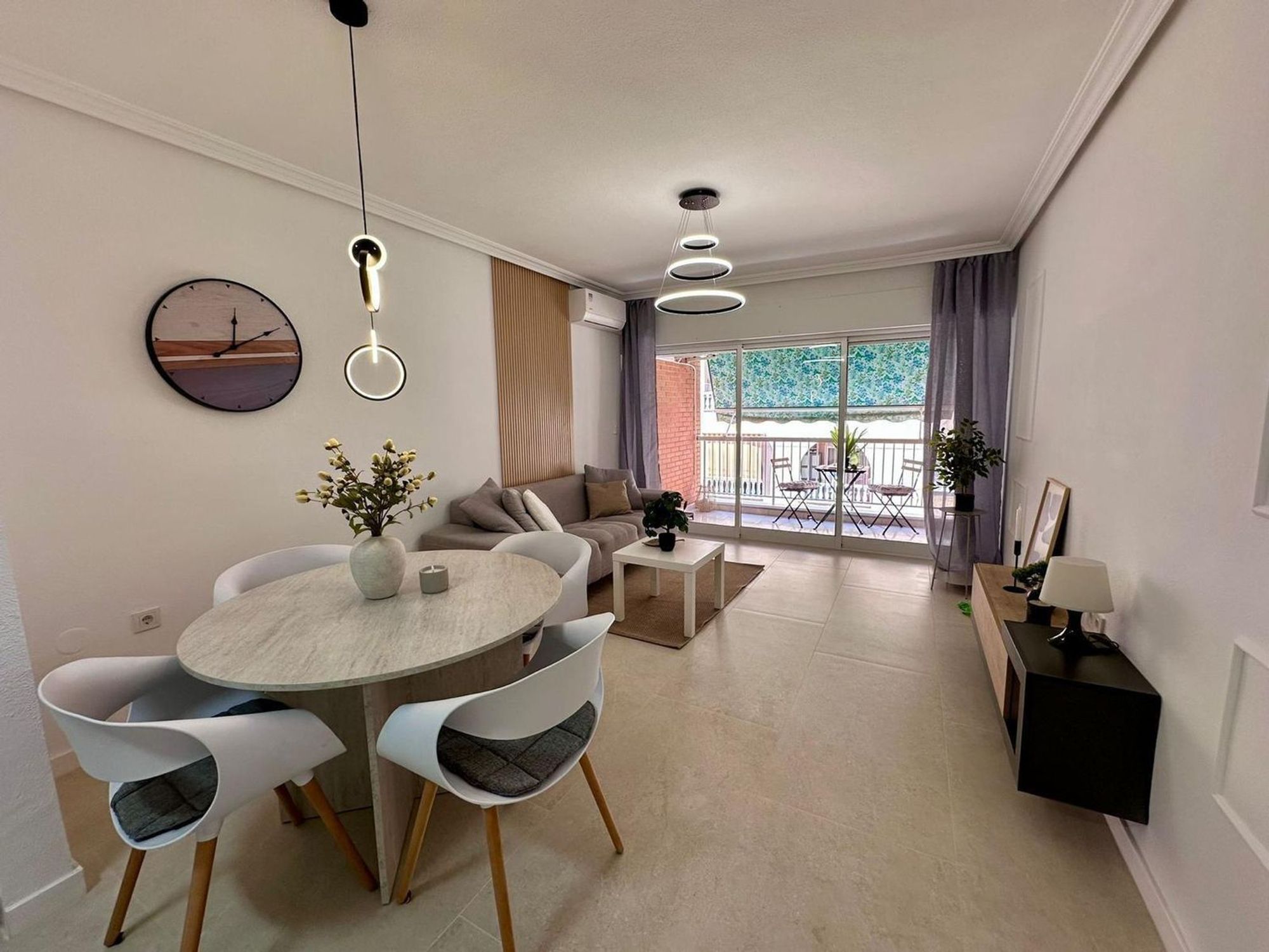 Apartments for sale 2 bd in Torrevieja, Alicante
