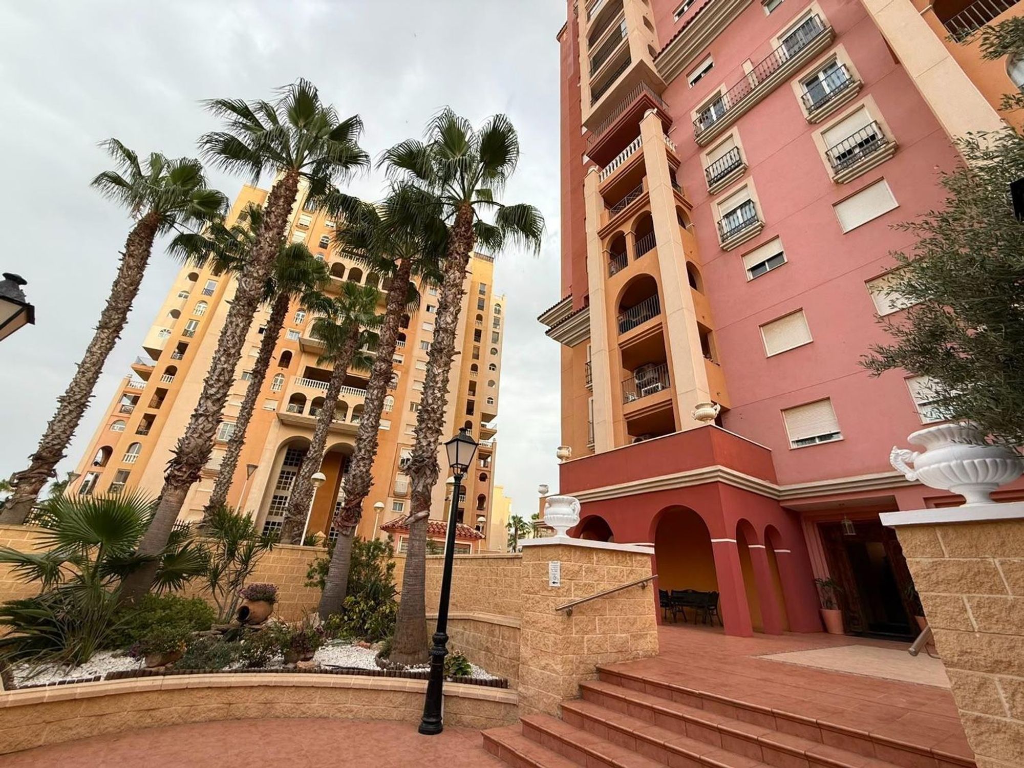 Apartments for sale 3 bd in Torrevieja, Alicante