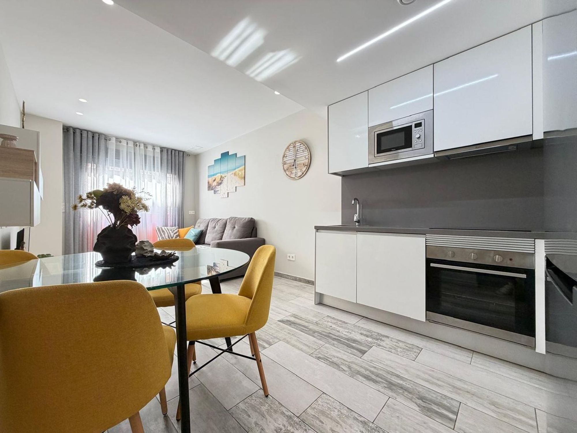 Квартири на продаж 1 bd in Торрев'єха, Аліканте