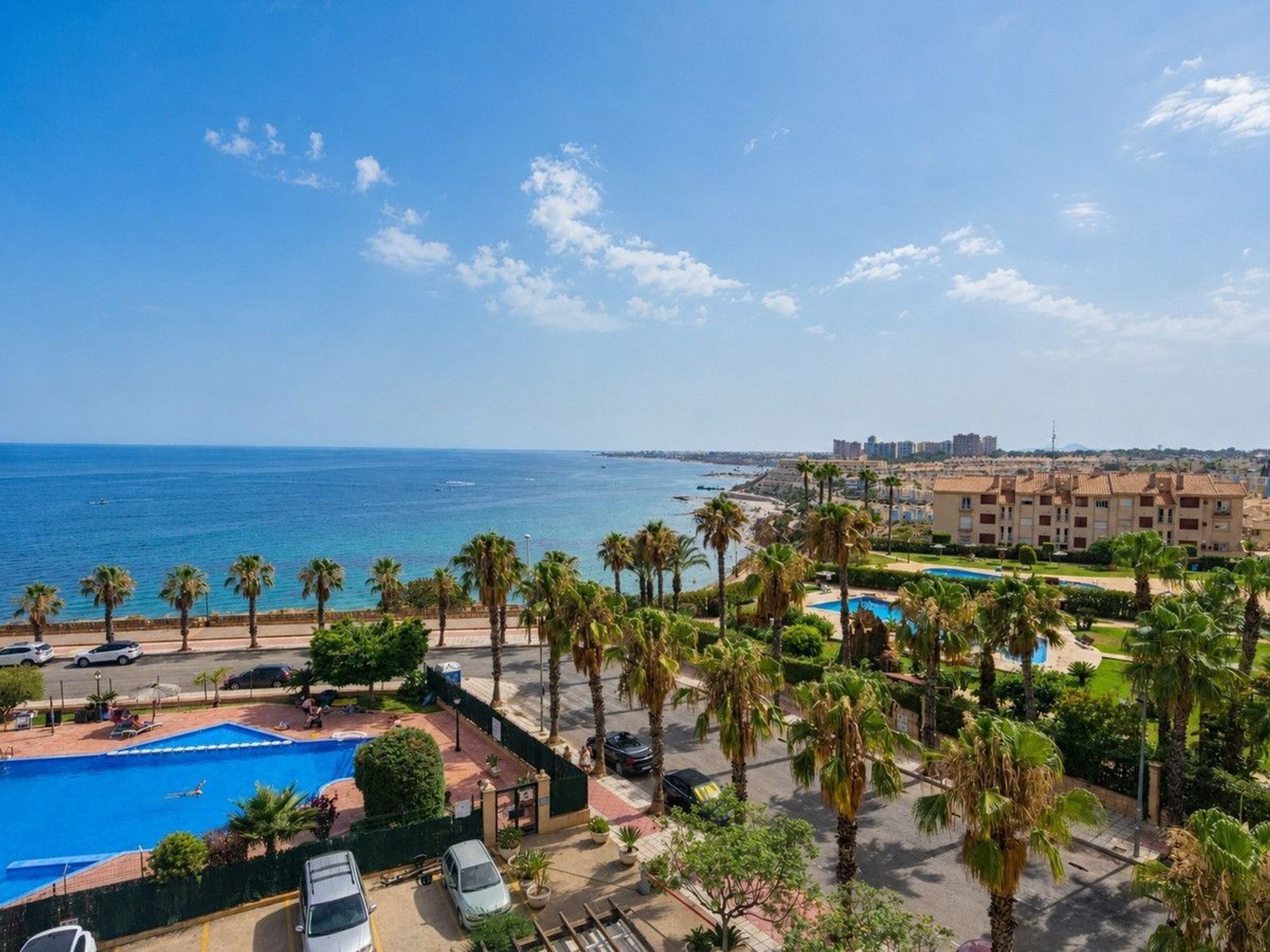 Apartments for sale 2 bd in Torrevieja, Alicante