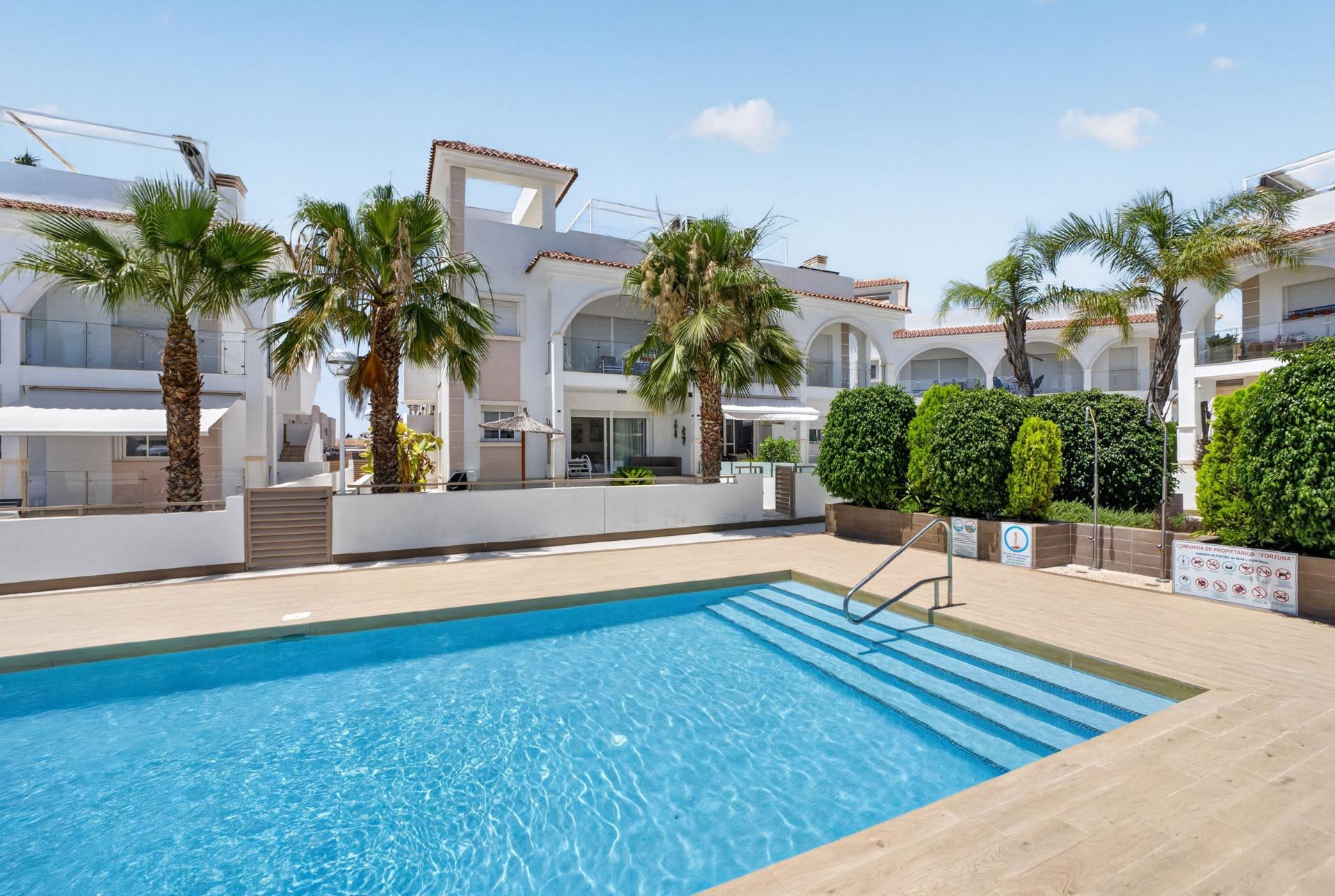 Apartments for sale 2 bd in Rojales, Alicante