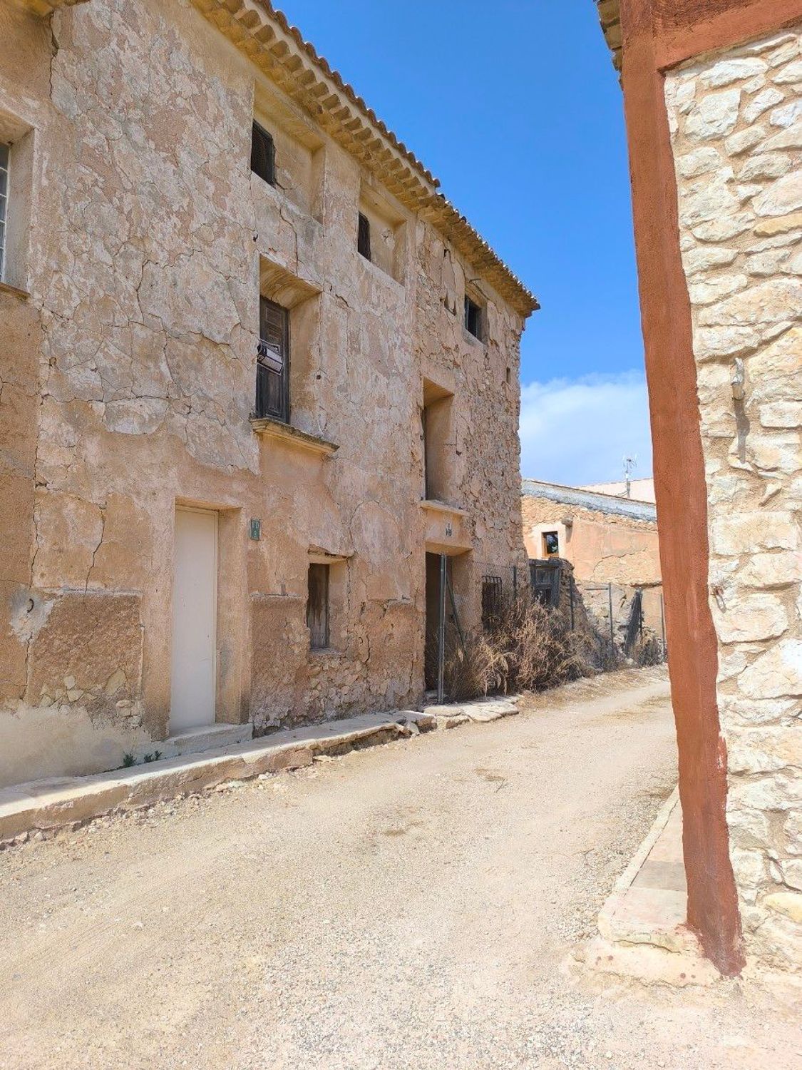 Houses for sale in Pinoso, Alicante - 568957