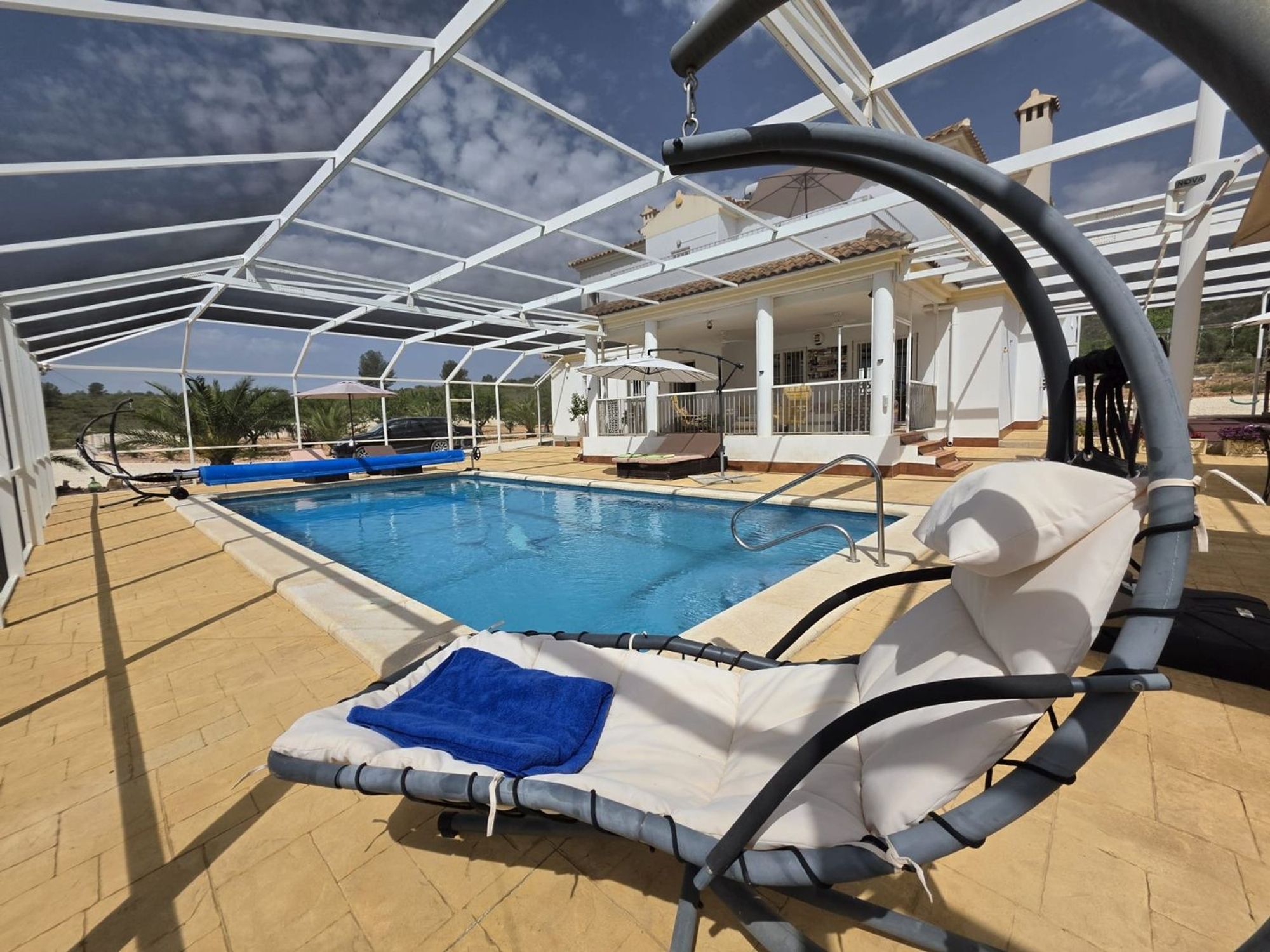 Houses for sale with 3 bd in Pinoso, Alicante - 578860
