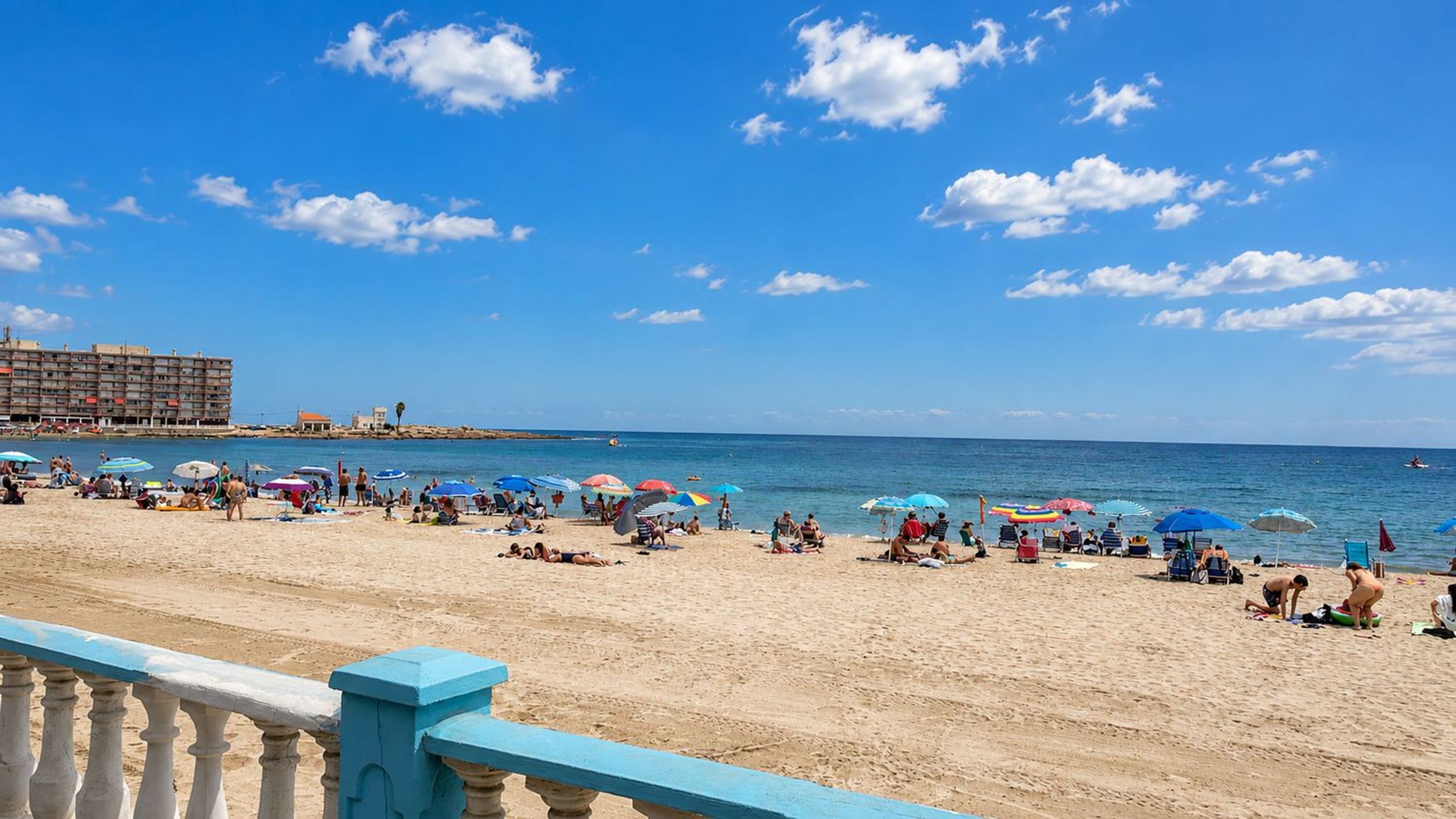 Apartments for sale 2 bd in Torrevieja, Alicante