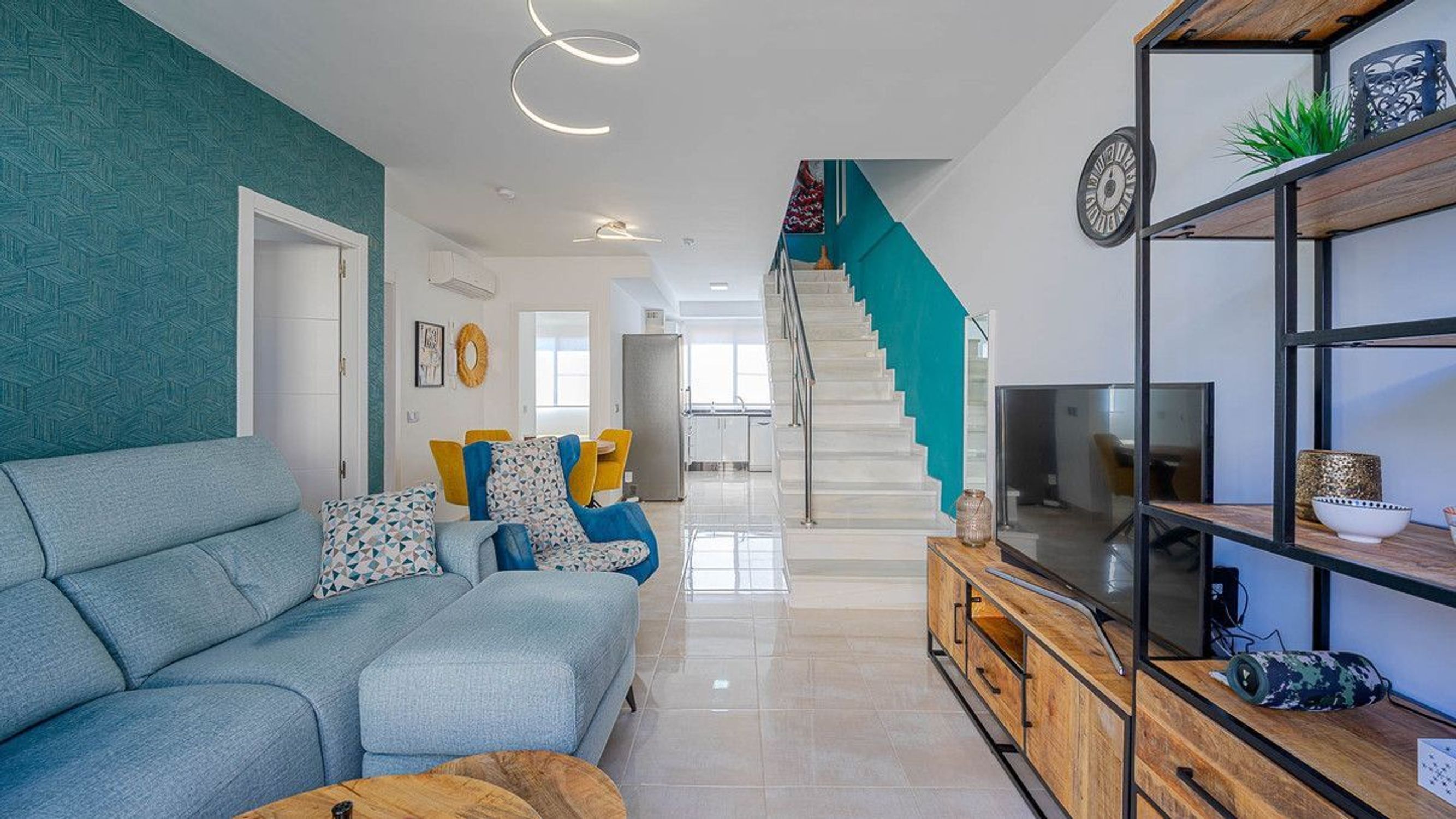 Apartments for sale with 3 bd in Orihuela, Alicante - 625909