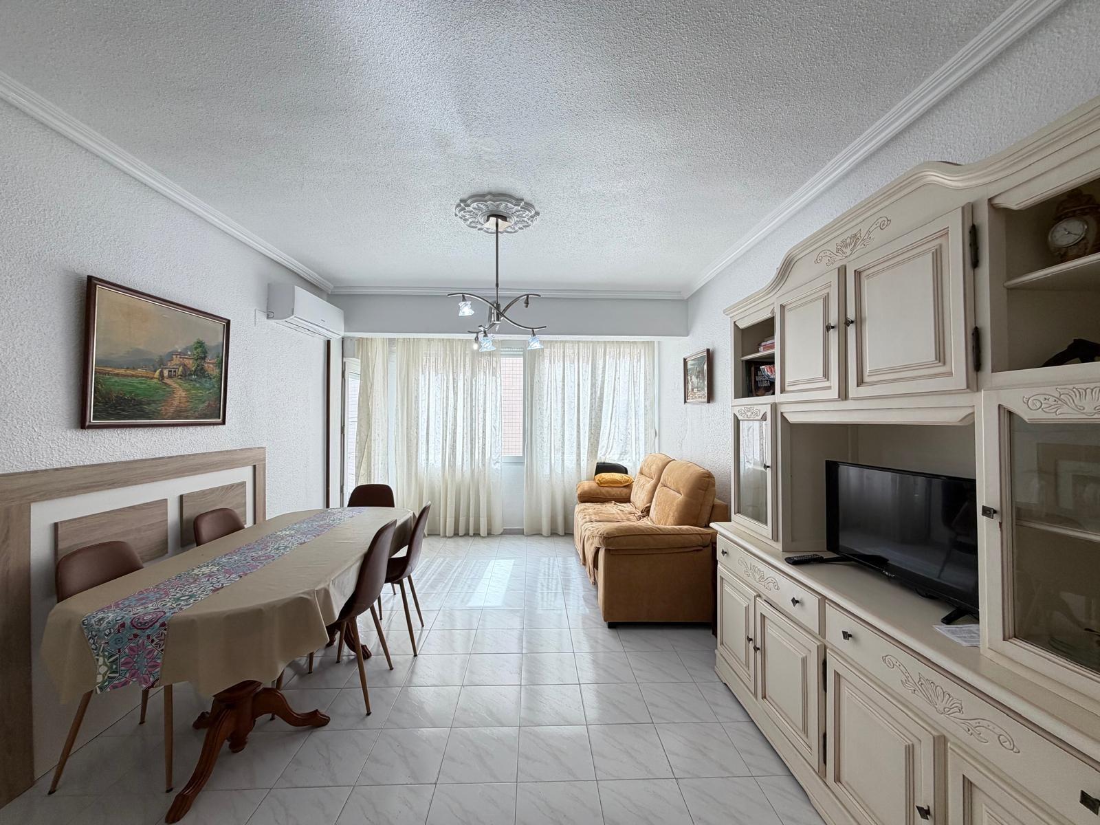 Apartments for sale with 3 bd in Torrevieja, Alicante - 604942
