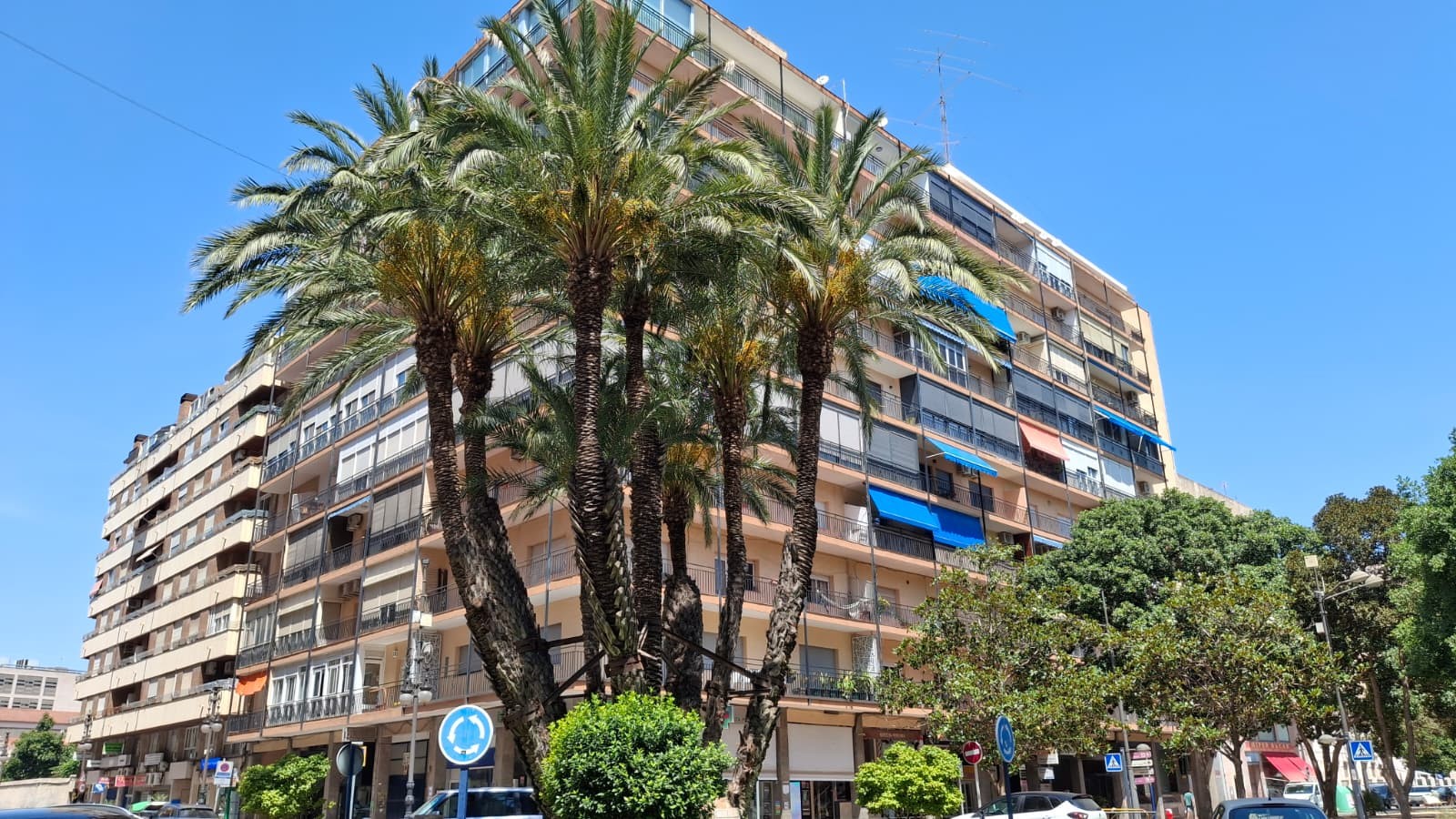 Apartments for sale with 4 bd in Orihuela, Alicante - 636994