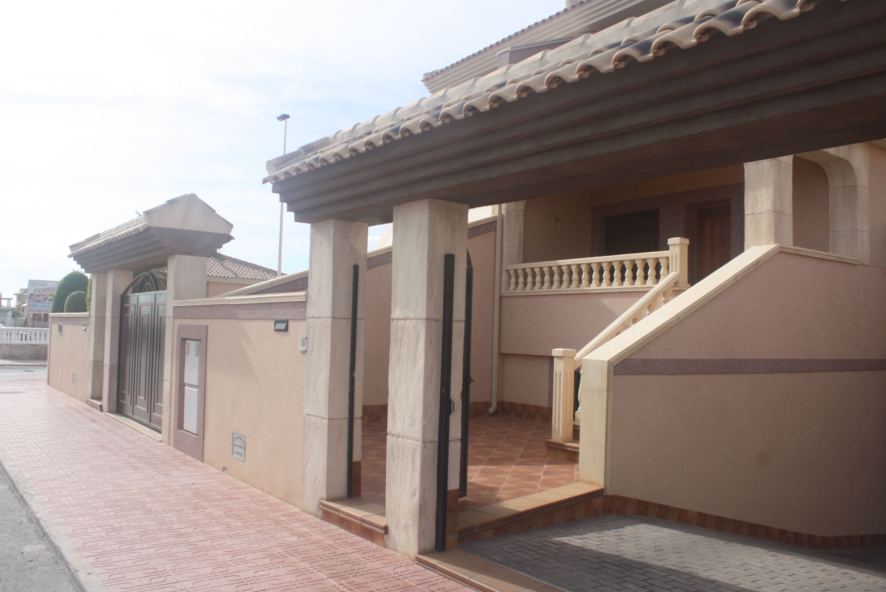Terraced houses with 2 bedrooms in Torrevieja, Alicante