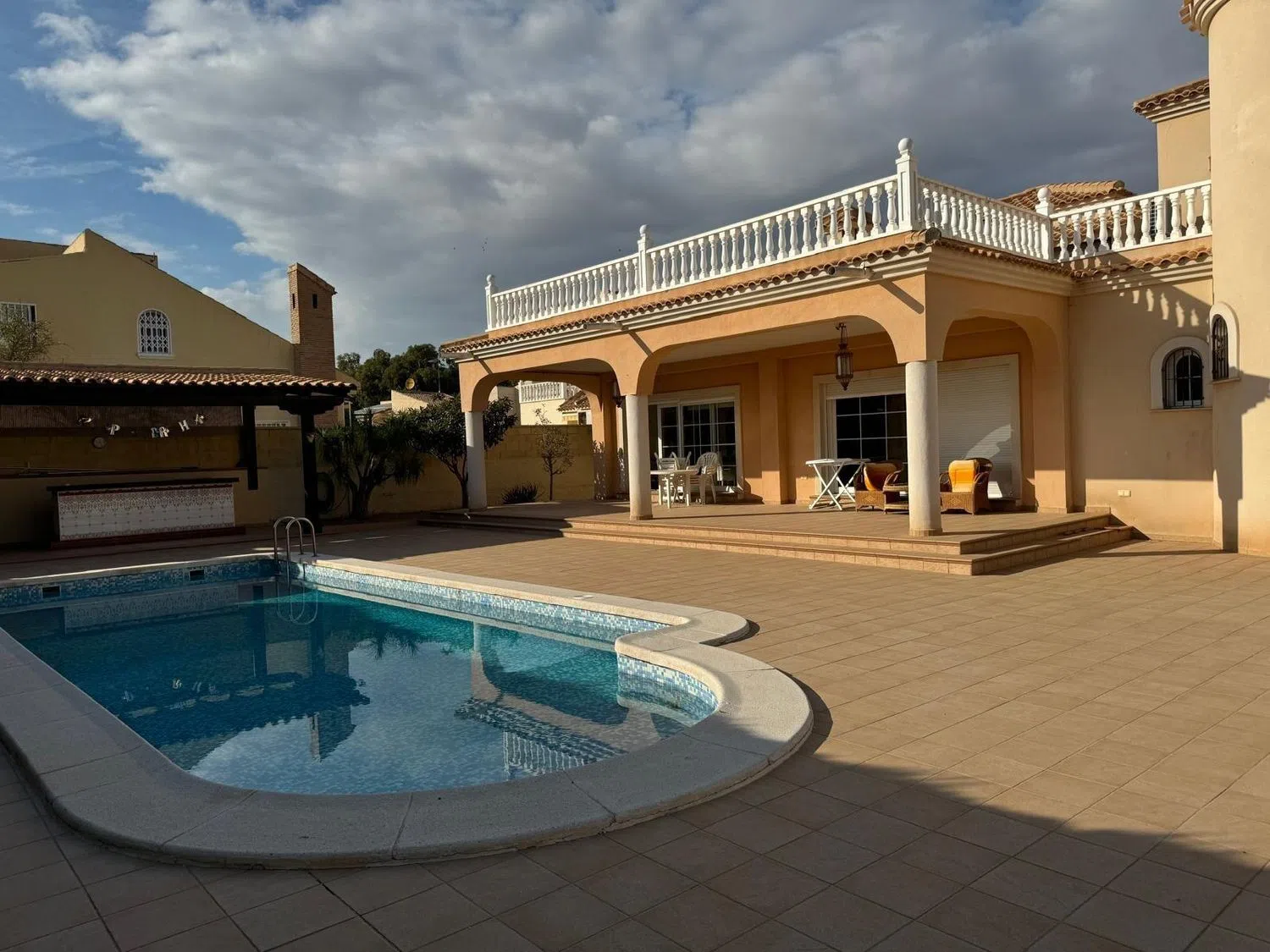 Houses with 4 bedrooms in Orihuela, Alicante