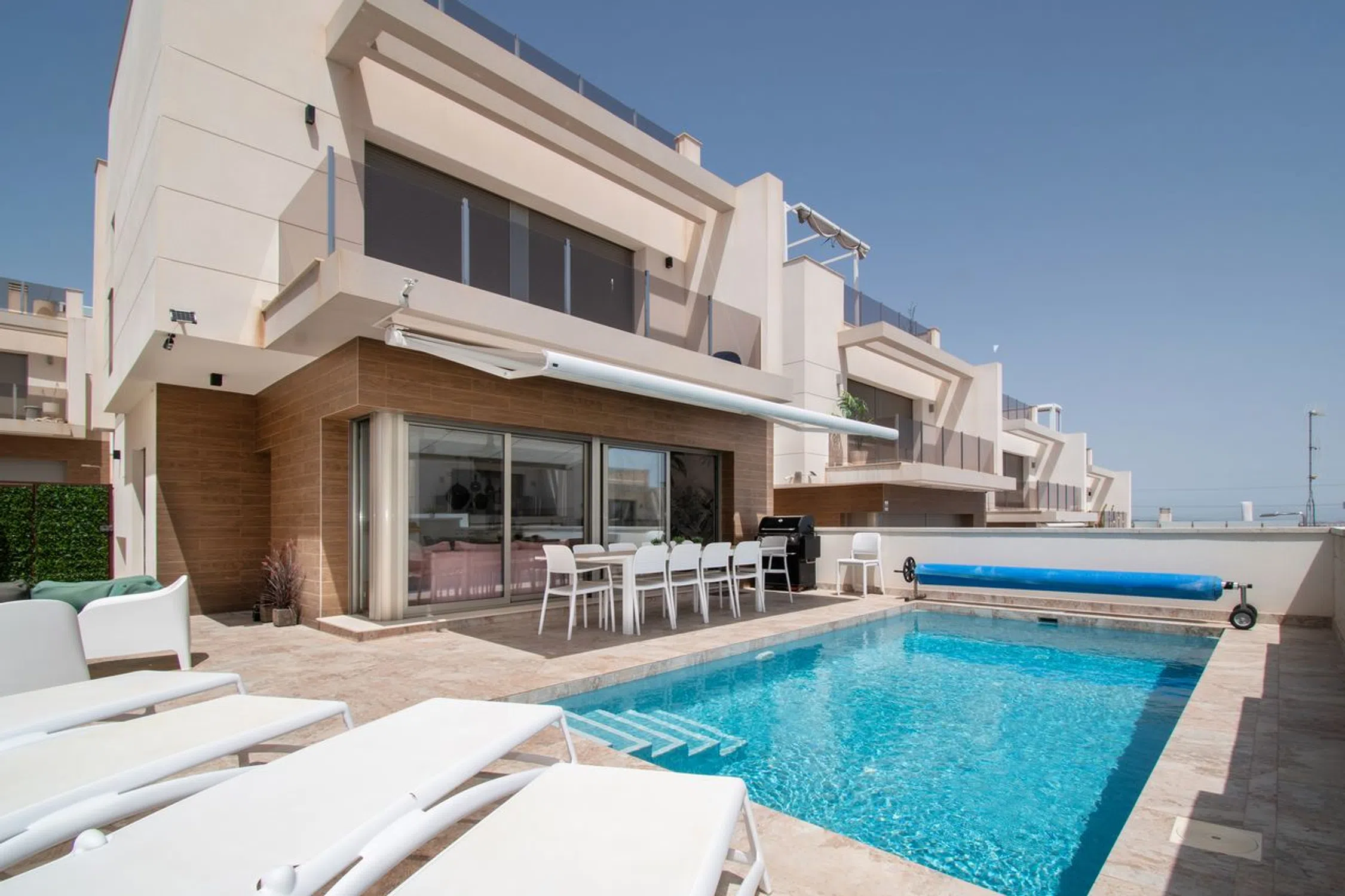 Detached chalet with 5 bedrooms in Orihuela, Alicante