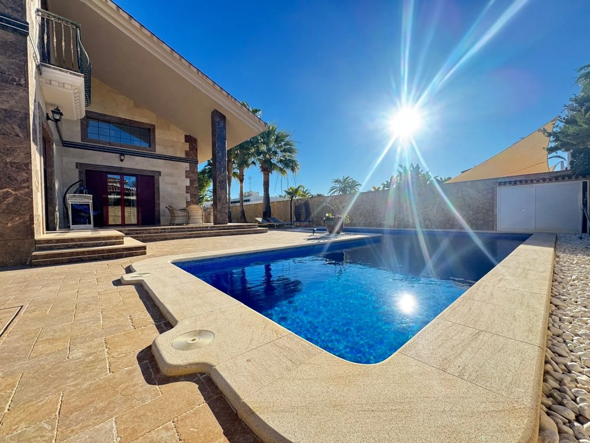 Detached chalet with 4 bedrooms in Orihuela, Alicante