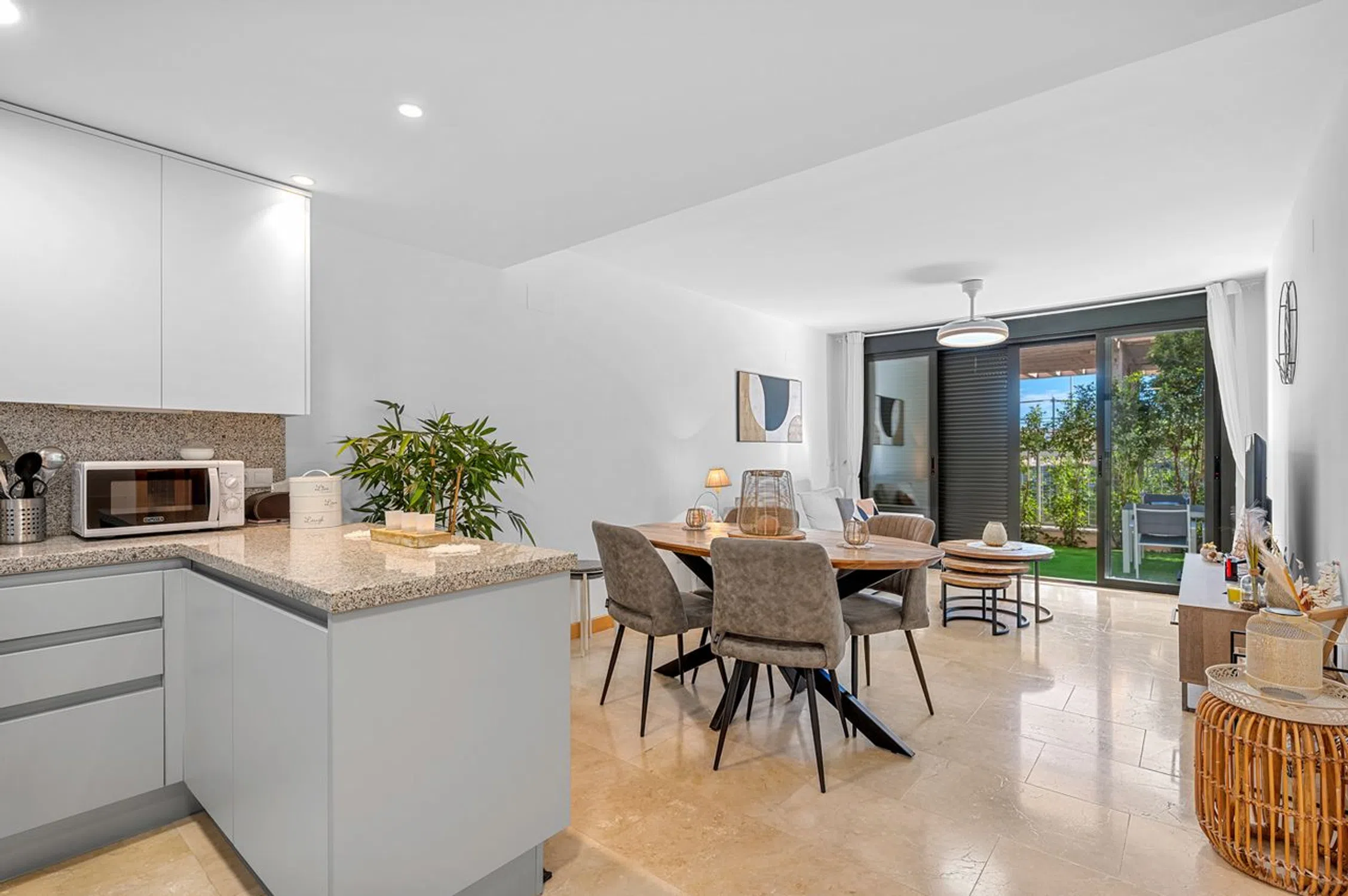 Apartament with 2 bedrooms in Orihuela, Alicante