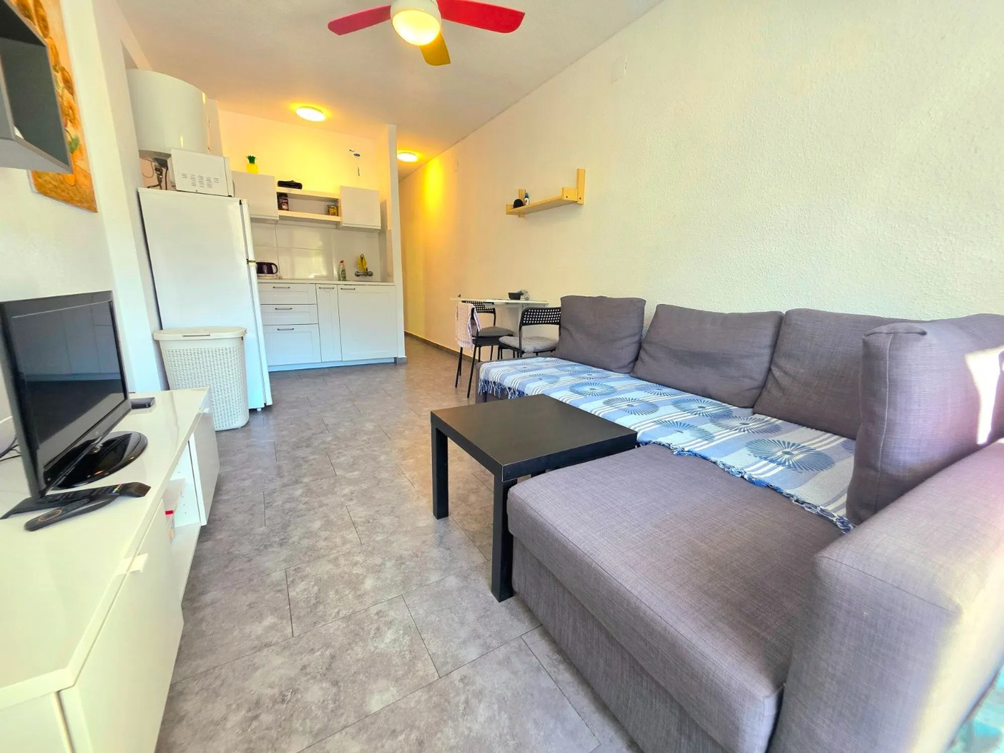 Apartments for sale 1 bd in Guardamar del Segura, Alicante