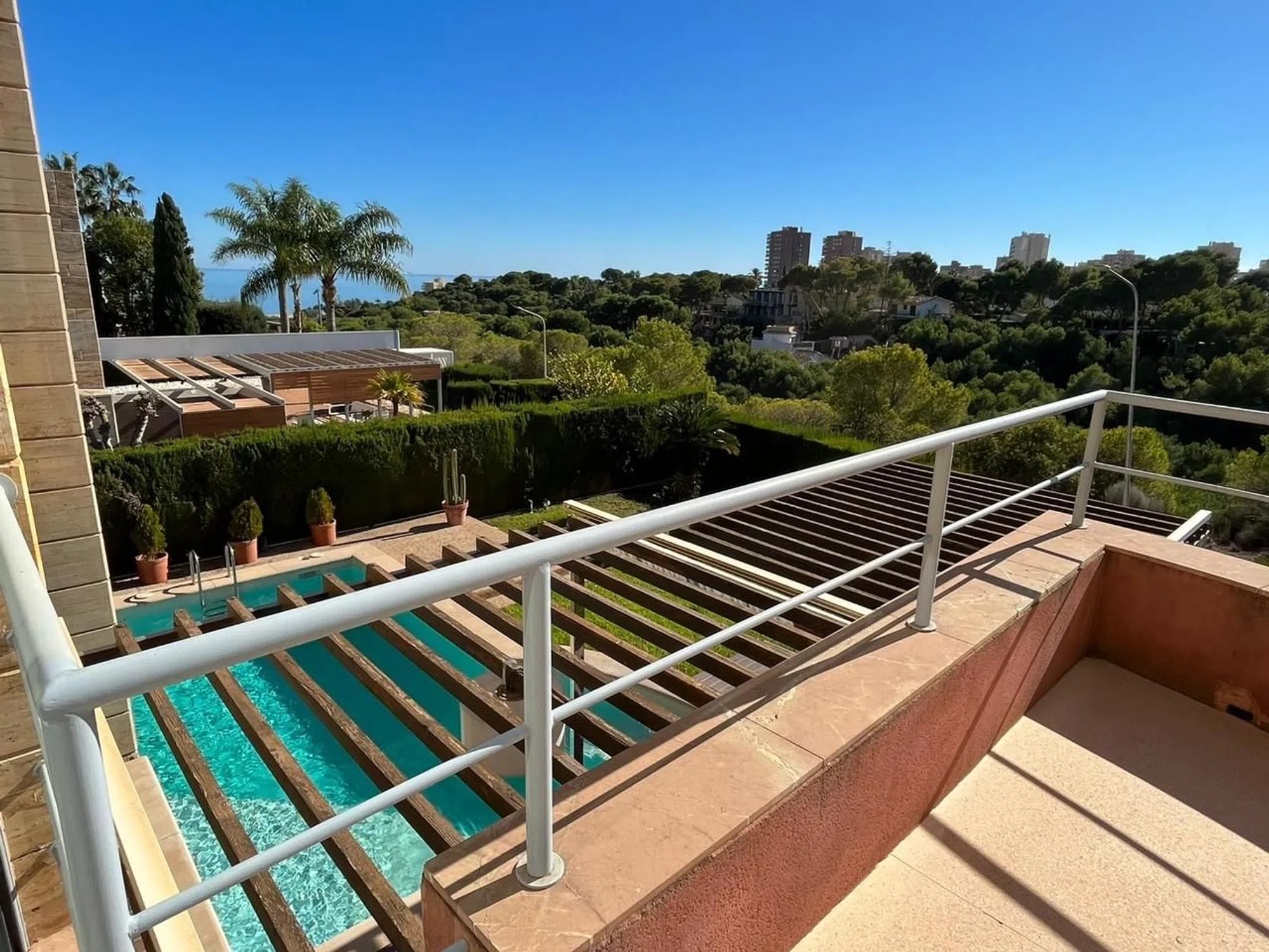 Detached chalet with 4 bedrooms in Orihuela, Alicante