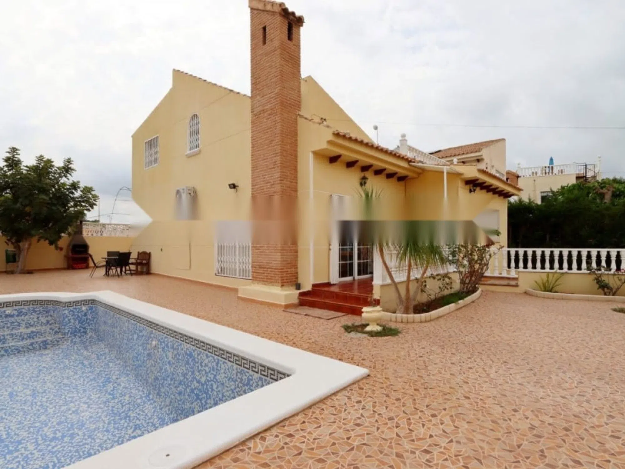 Houses for sale 4 bd in Orihuela, Alicante