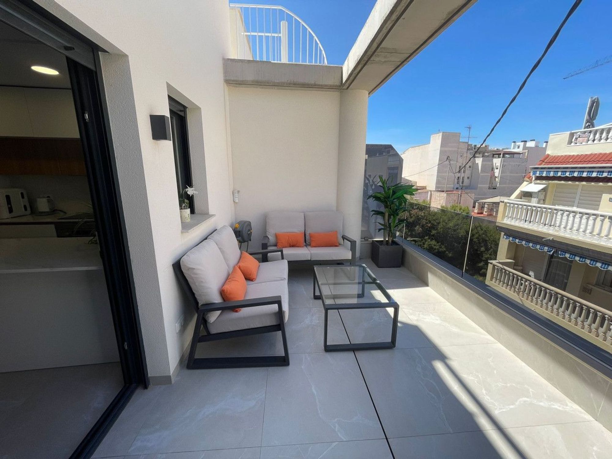 Apartments for sale 3 bd in Torrevieja, Alicante