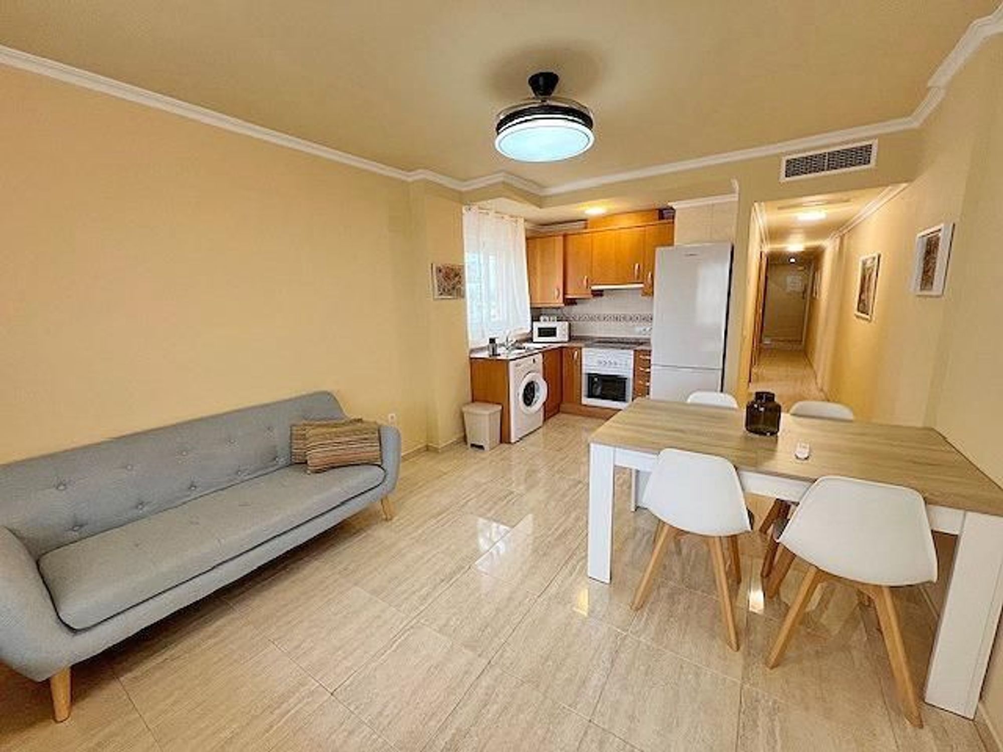 Apartments for sale with 2 bd in Guardamar del Segura, Alicante