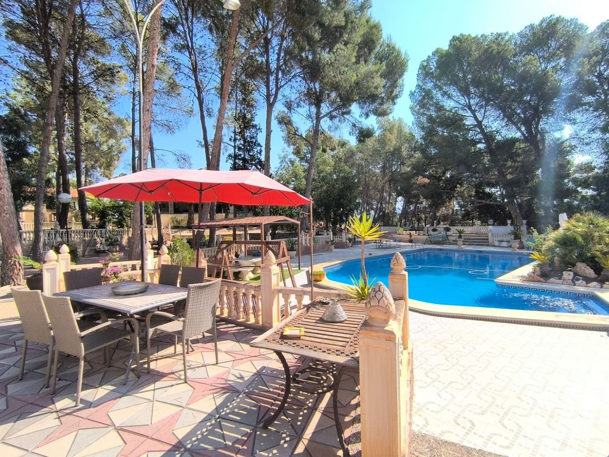Houses for sale with 10 bd in Monovar, Alicante