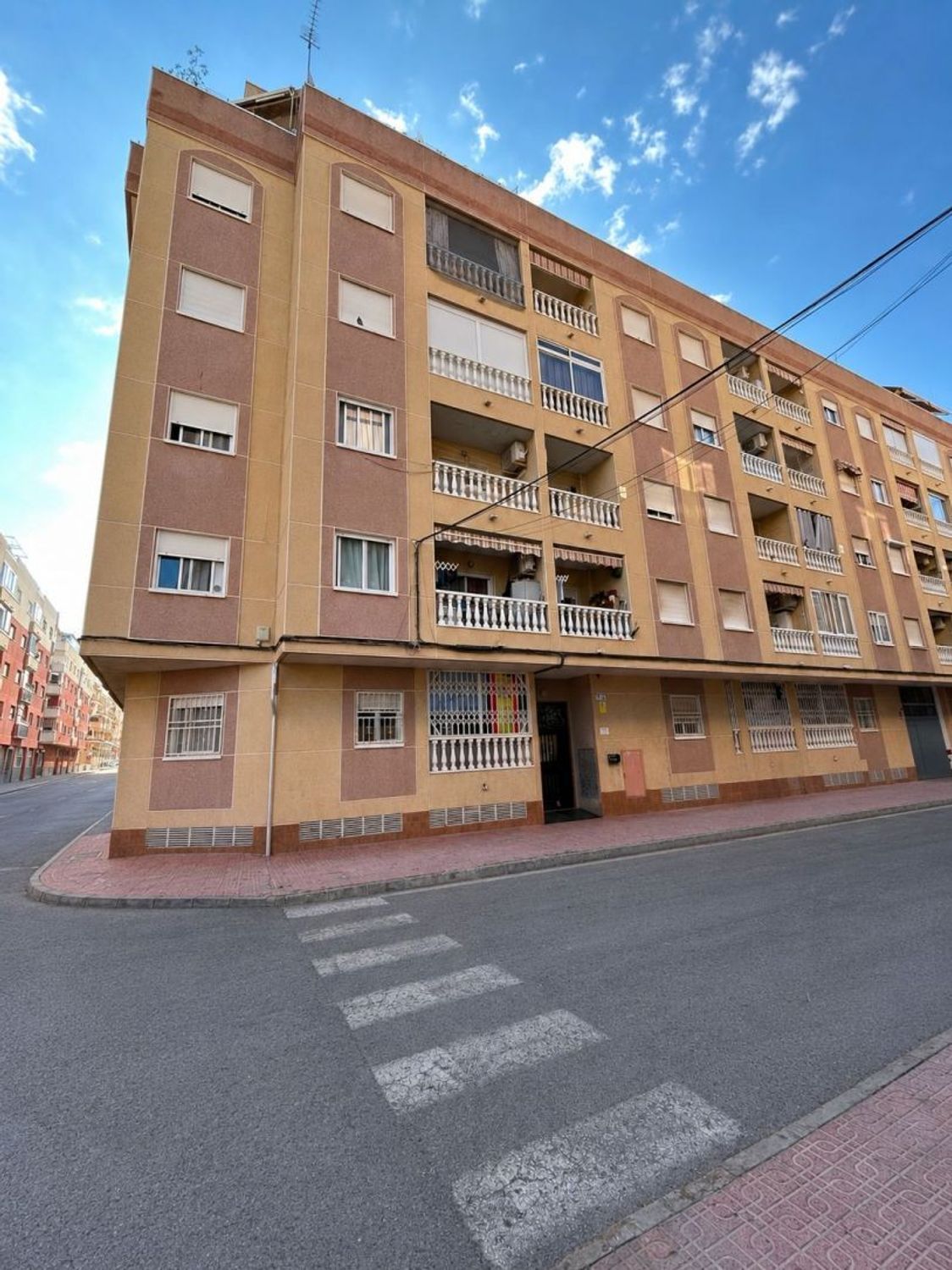 Apartments for sale with 2 bd in Torrevieja, Alicante