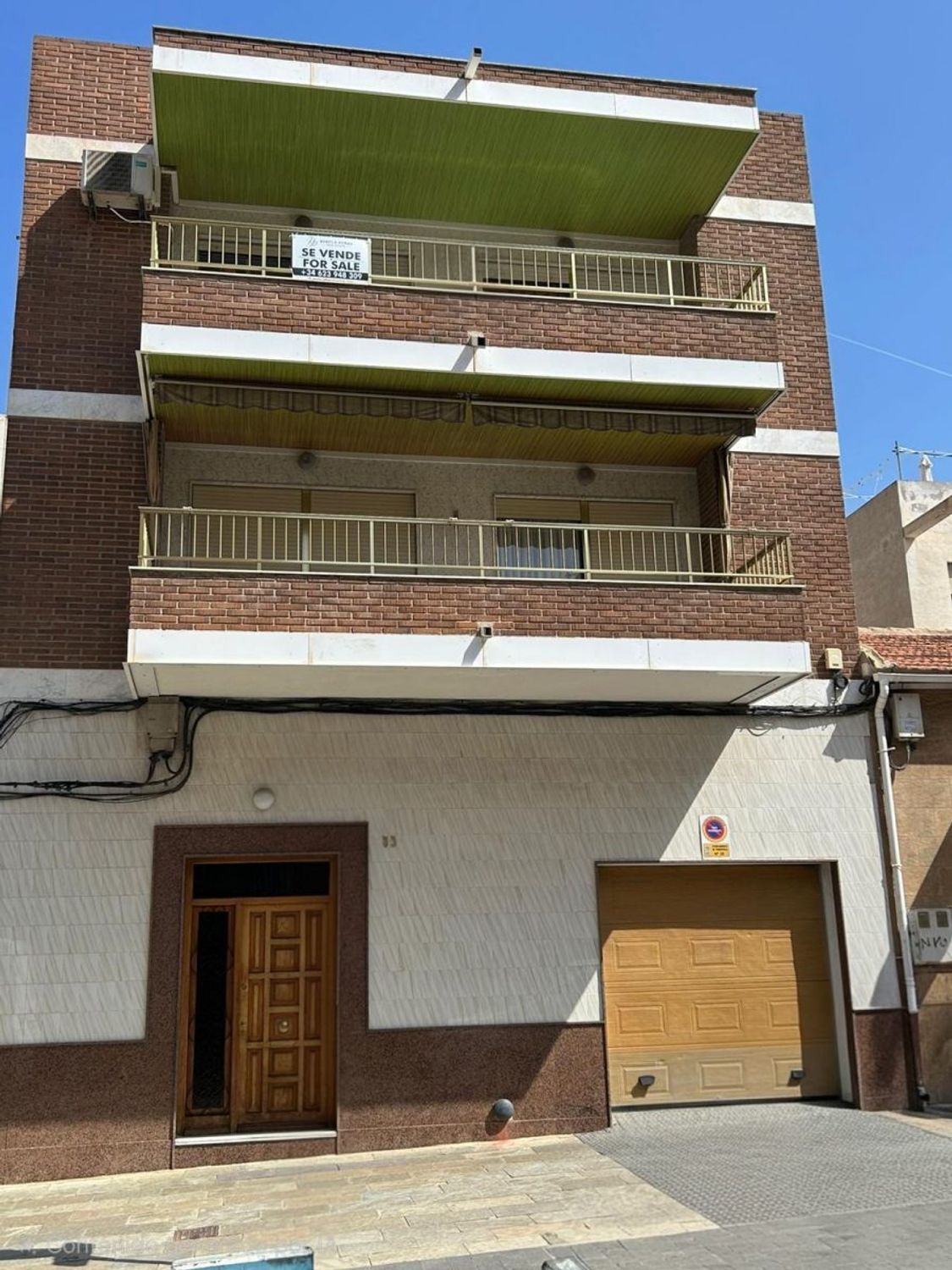 Apartments for sale with 4 bd in Torrevieja, Alicante