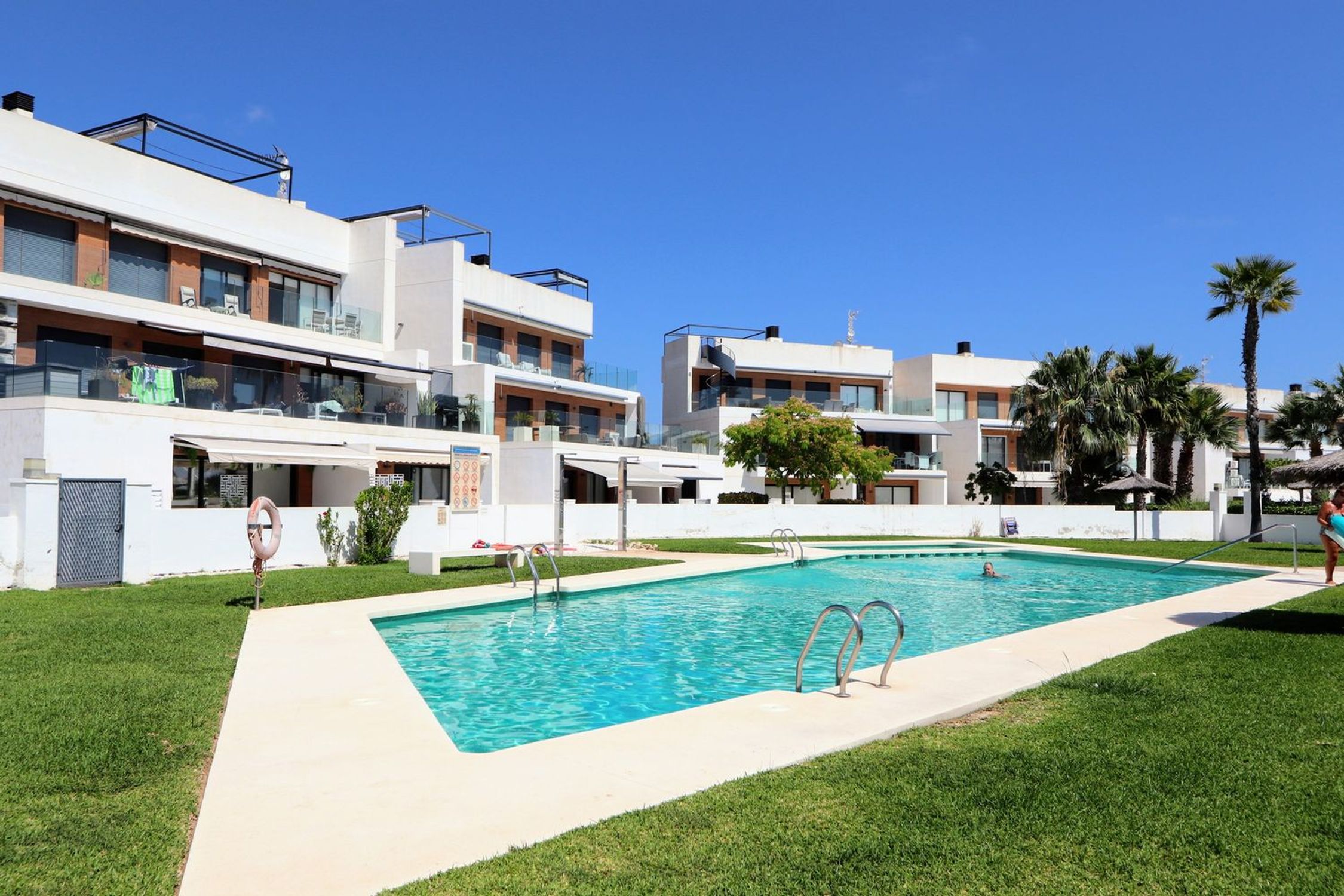 Apartments for sale with 2 bd in Orihuela, Alicante