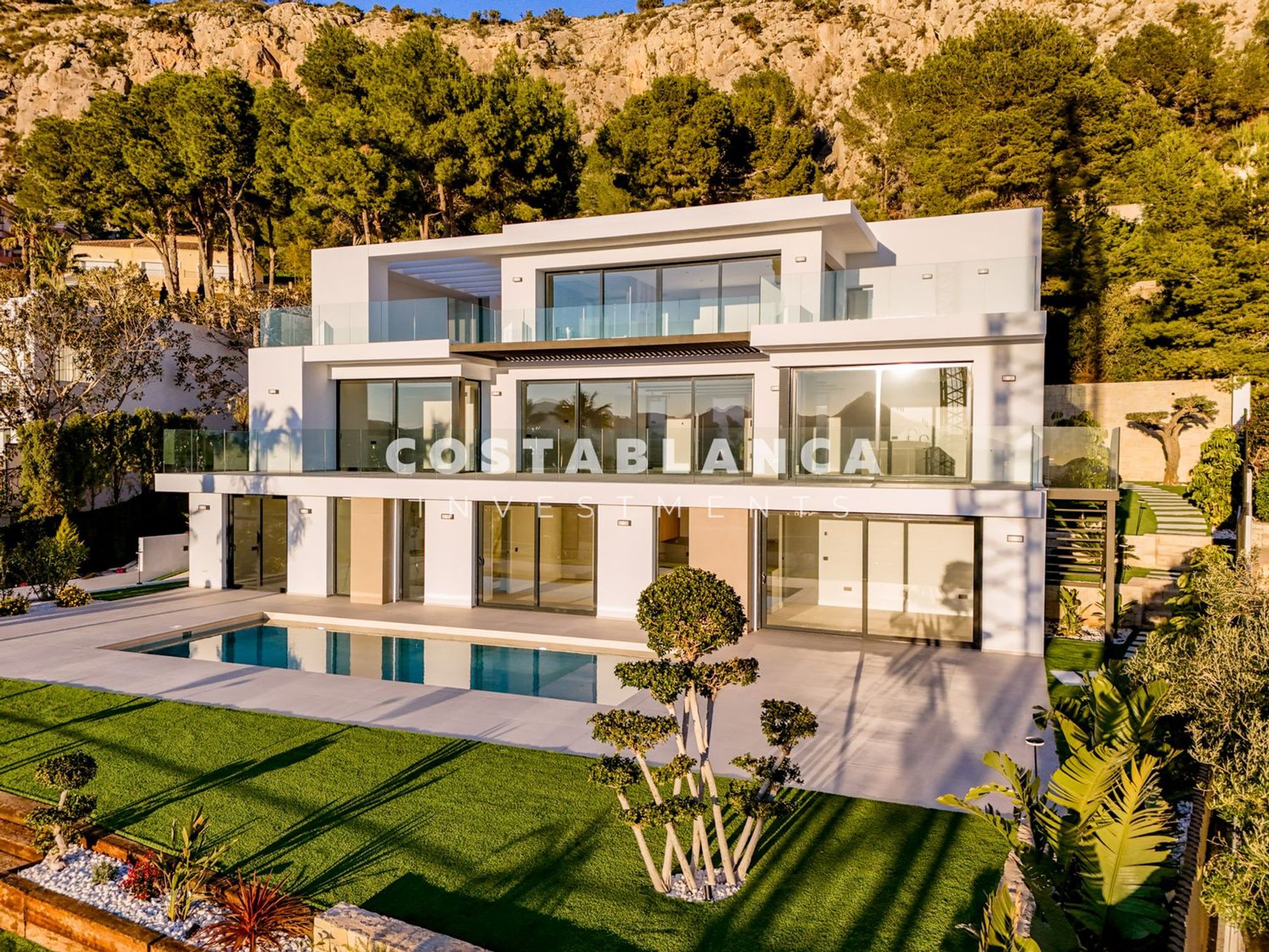 Villa Saona: New development in Altea, Alicante