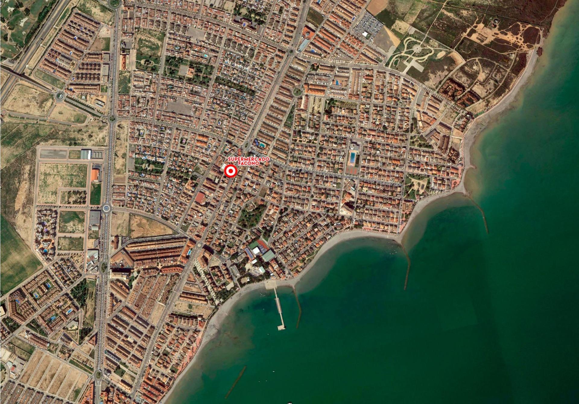 Premises for sale in Los Alcázares, Murcia