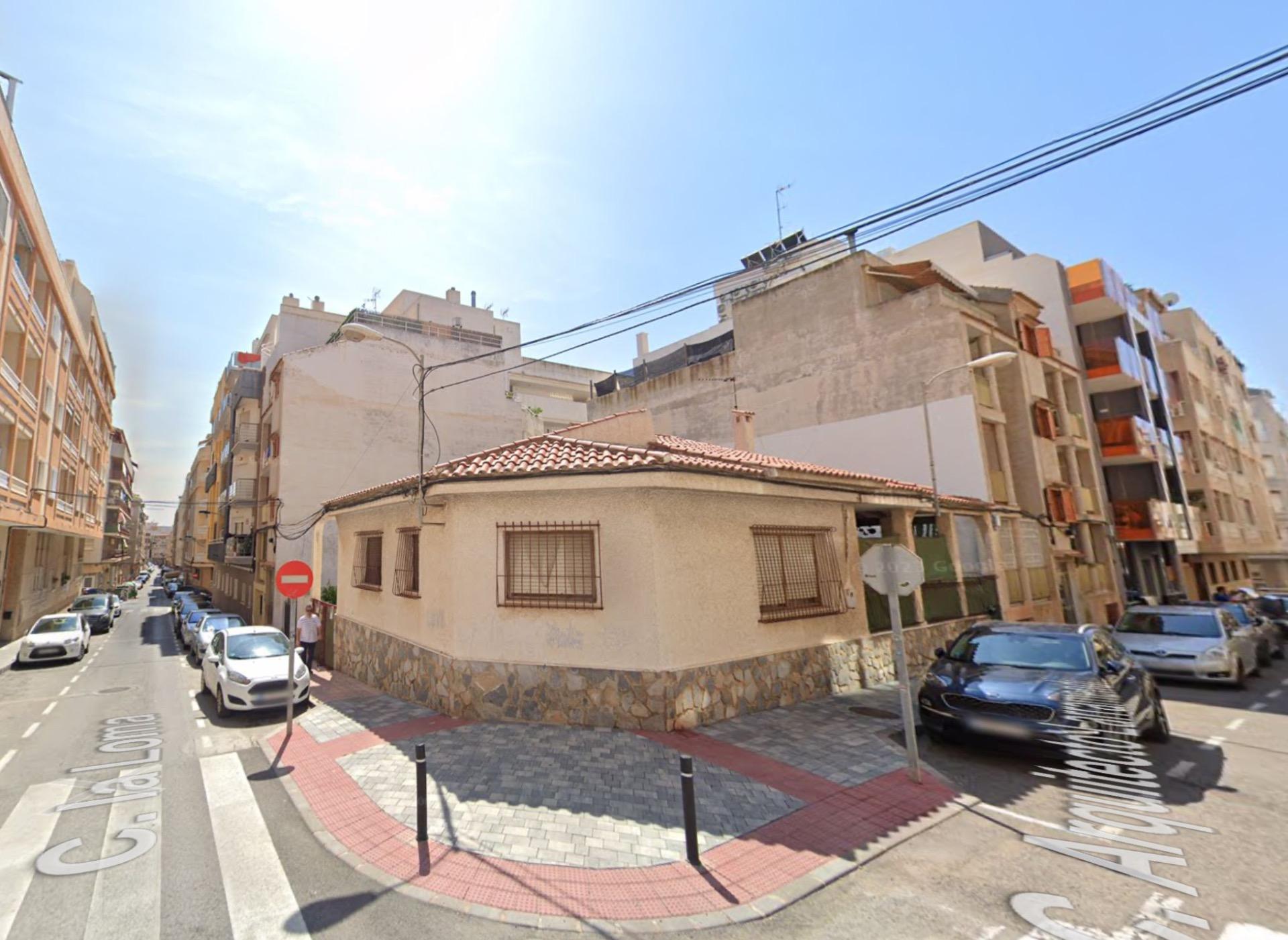 Lands for sale in Torrevieja, Alicante