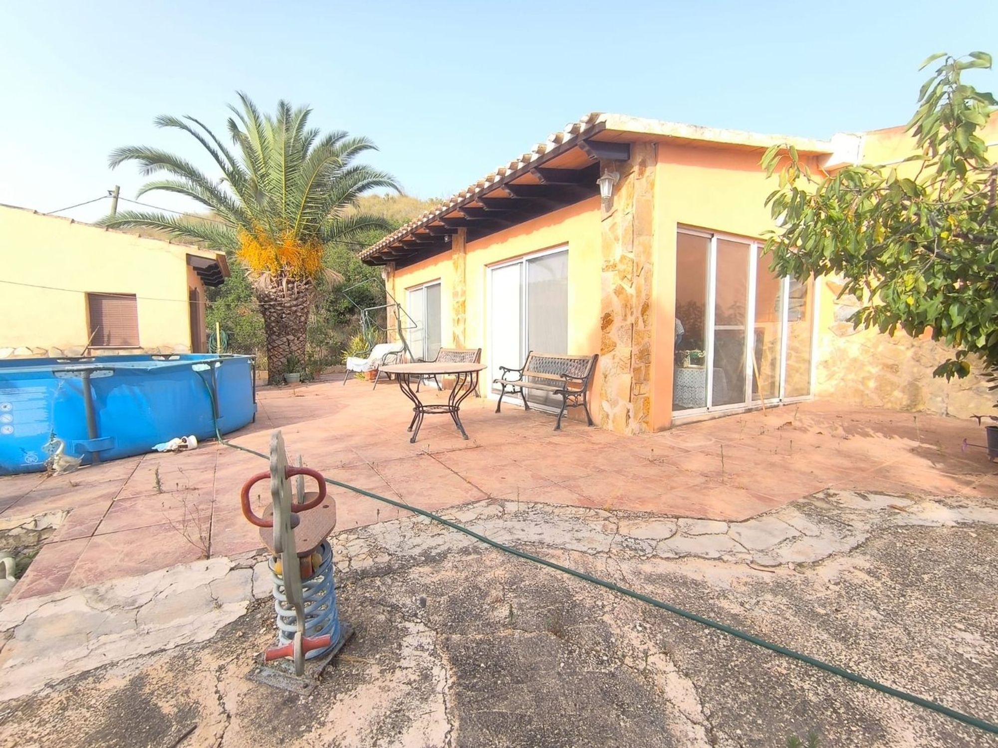 Houses for sale with 3 bd in Pinoso, Alicante