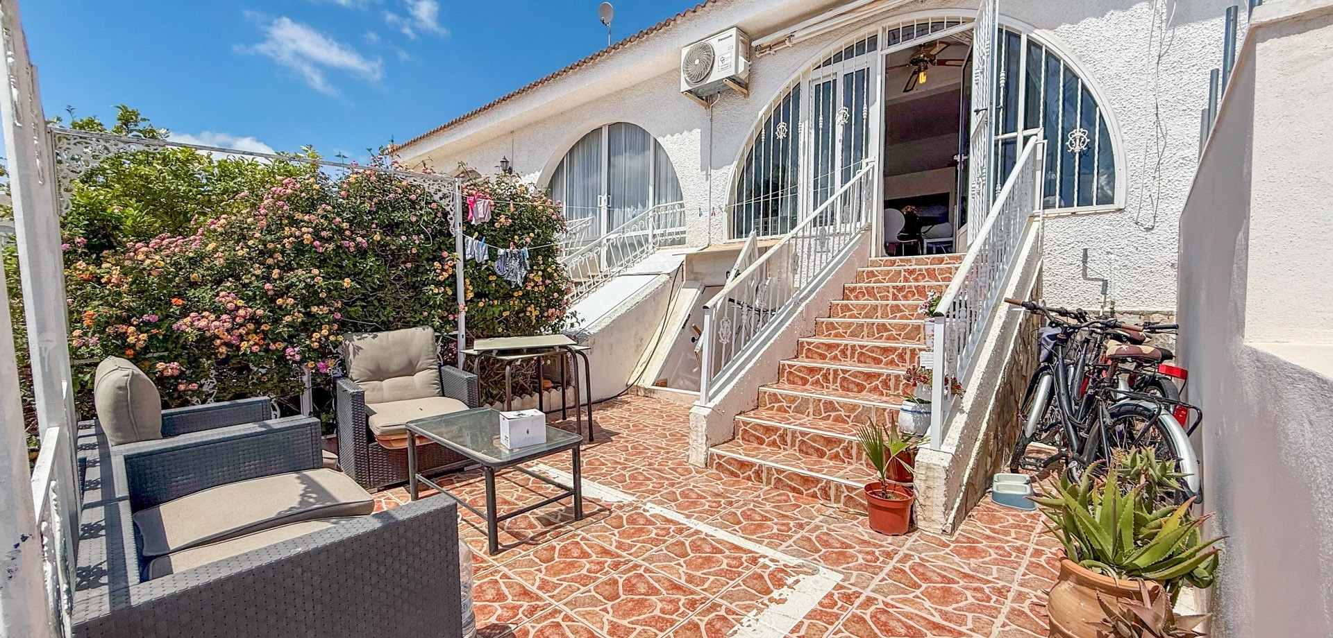 Houses for sale with 2 bd in Ciudad Quesada, Alicante