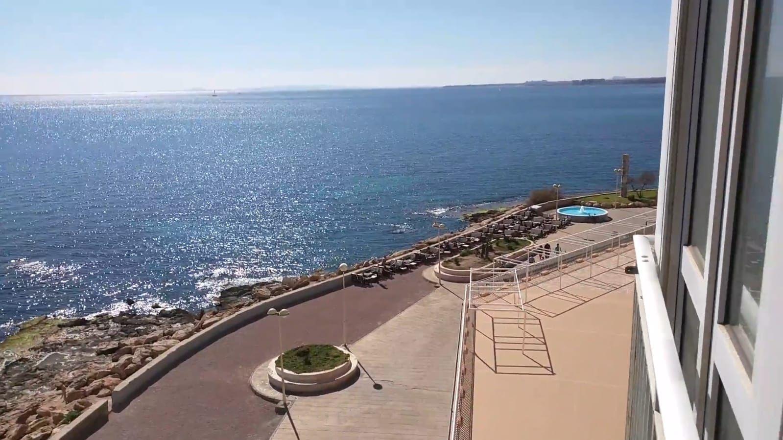 Apartments for sale with 4 bd in Torrevieja, Alicante