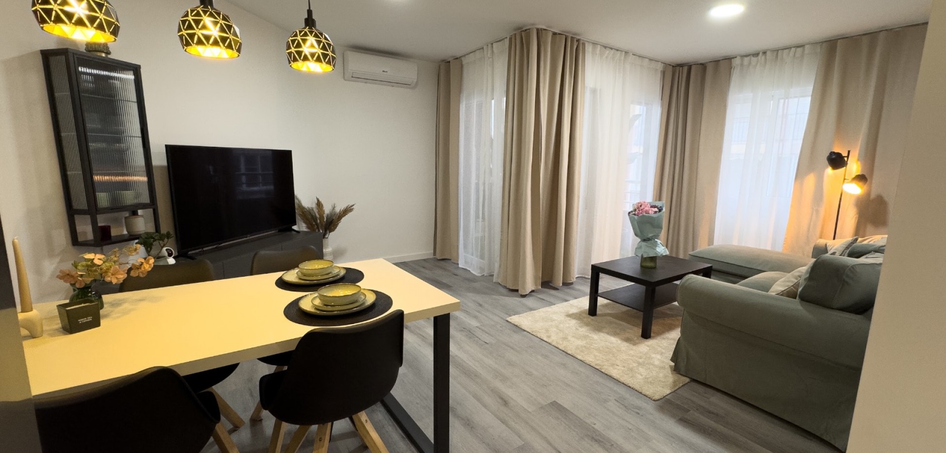 Apartments for sale with 2 bd in Torrevieja, Alicante