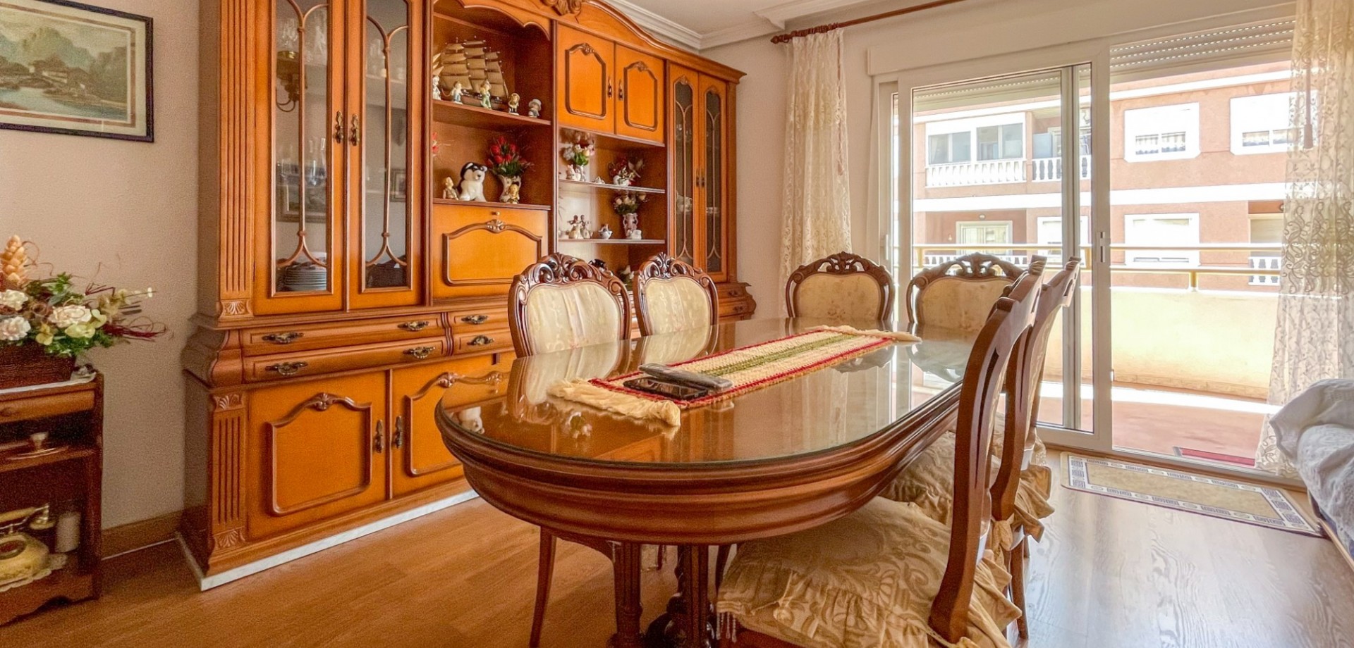 Mieszkania na sprzedaż 3 bd in Torrevieja, Alicante