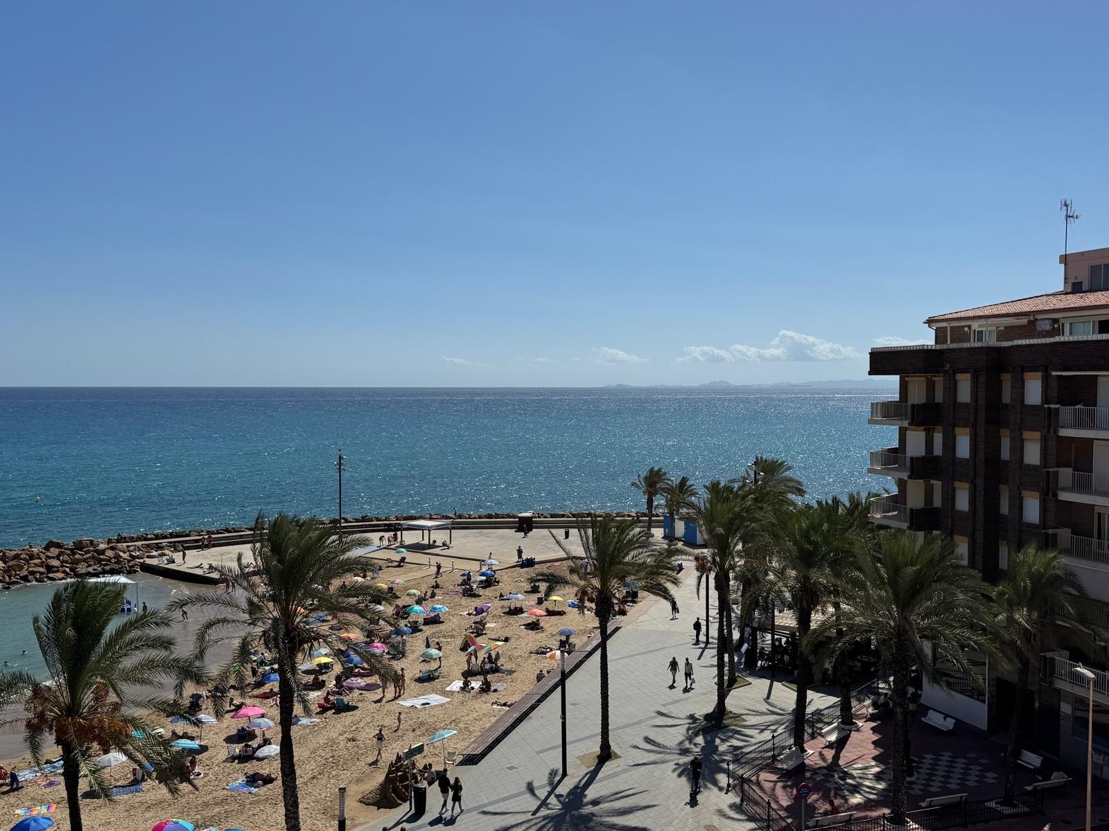 Mieszkania na sprzedaż 3 bd in Torrevieja, Alicante