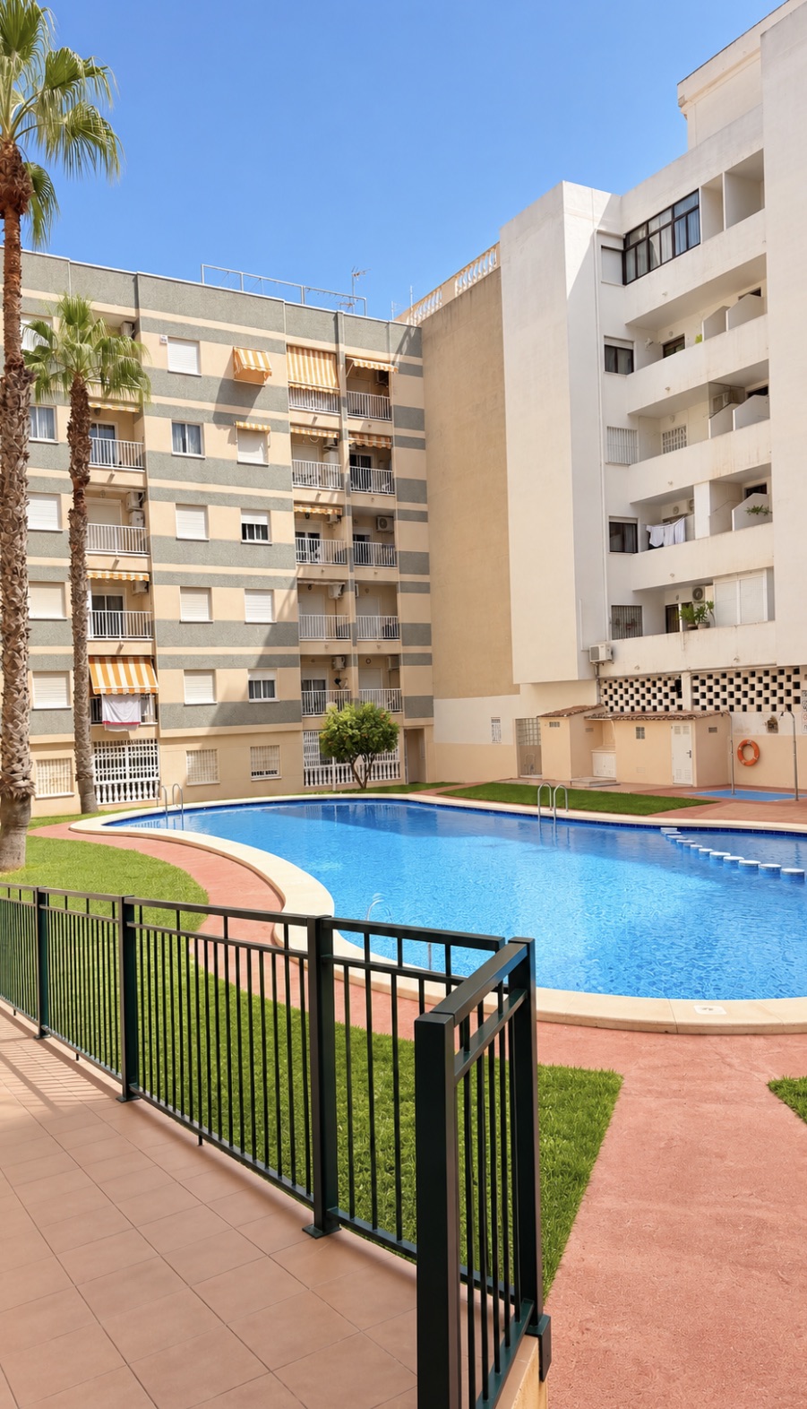 Квартиры на продажу 3 bd in Торревьеха, Аликанте