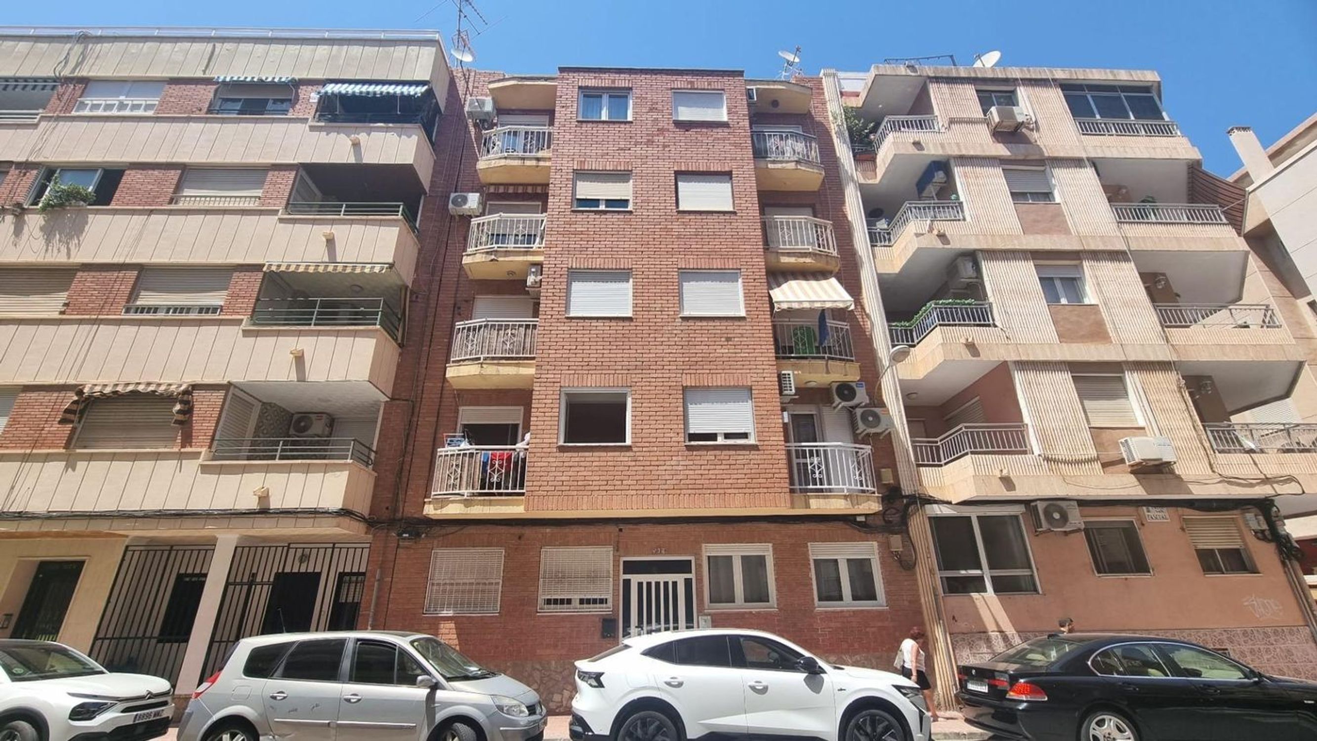Квартиры на продажу 3 bd in Торревьеха, Аликанте